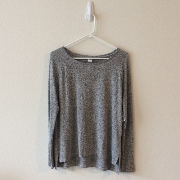 Old Navy Sweaters - Loose soft-spun scoop neck tee